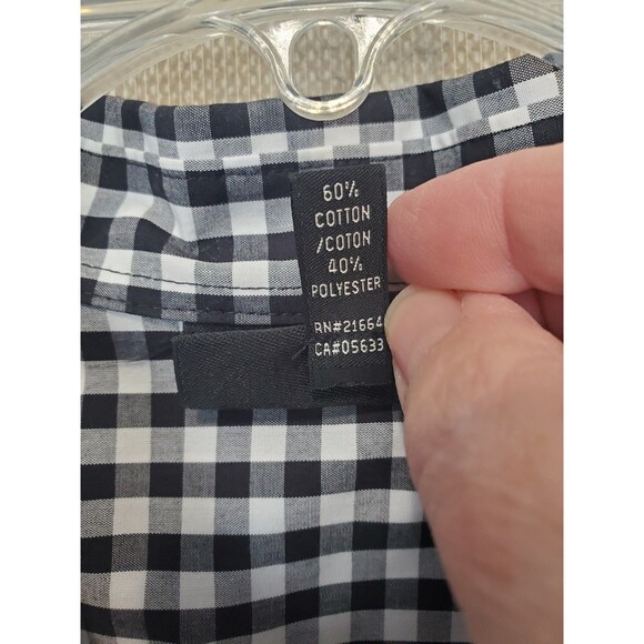 Foxcroft Wrinkle Free Shaped Fit Black Gingham 3/4 Sleeve Button-Up Top Size 16 - Picture 5 of 7